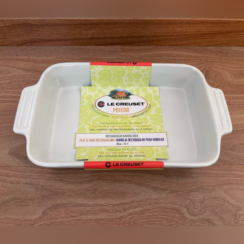 Le Creuset White Rectangular Baking Dish 26cm - 10 1/2 inches - Brand New